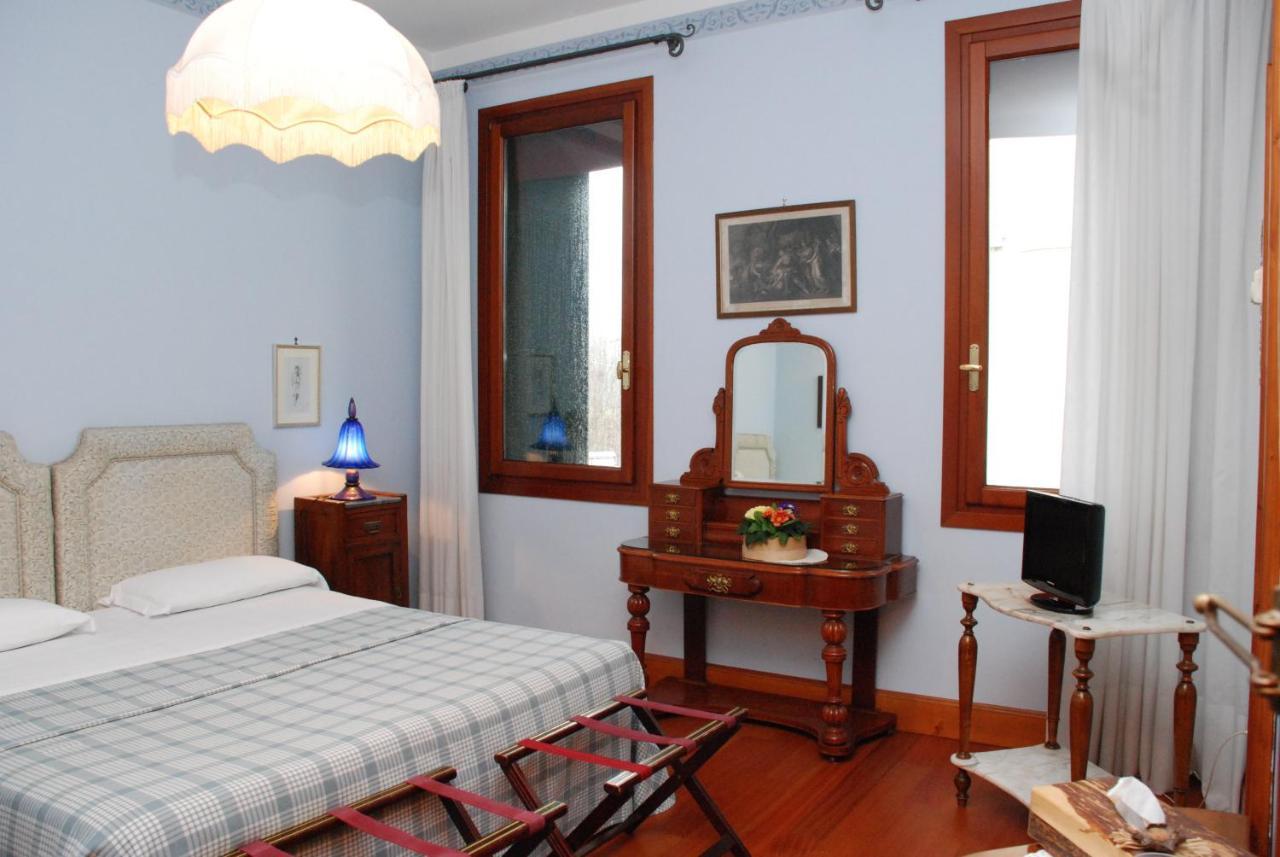 Hotel Vecia Brenta Mira Szoba fotó